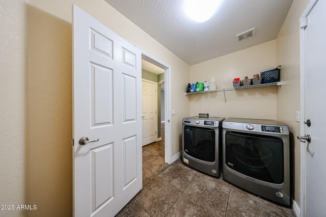 23104 W KIMBERLY Drive, Buckeye, AZ 85326