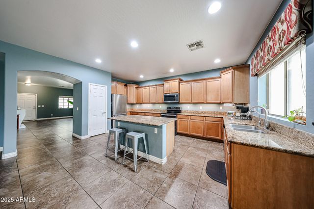 23104 W KIMBERLY Drive, Buckeye, AZ 85326