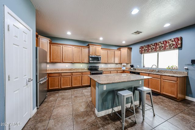 23104 W KIMBERLY Drive, Buckeye, AZ 85326