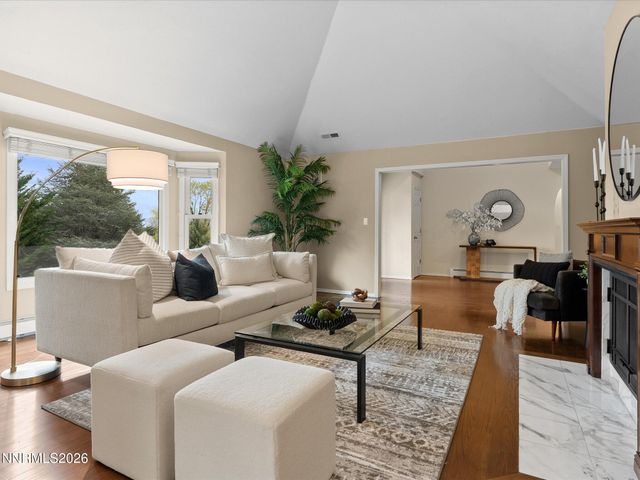 2275 Schooner Circle, Reno, NV 89519