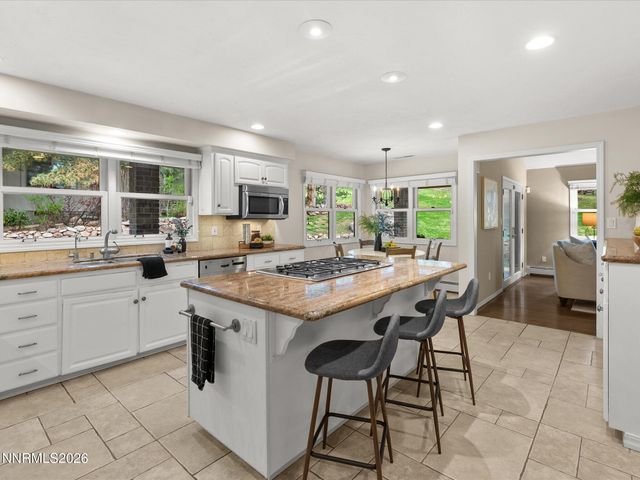 2275 Schooner Circle, Reno, NV 89519