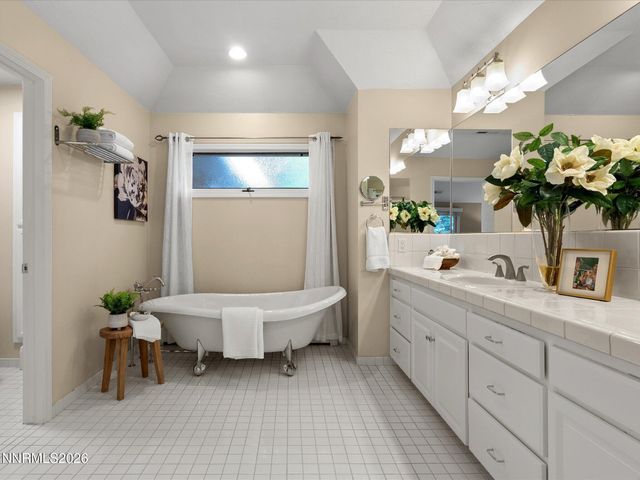 2275 Schooner Circle, Reno, NV 89519