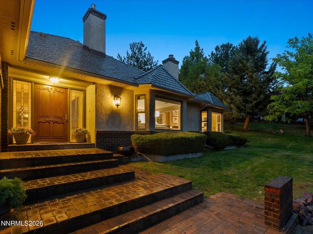 2275 Schooner Circle, Reno, NV 89519