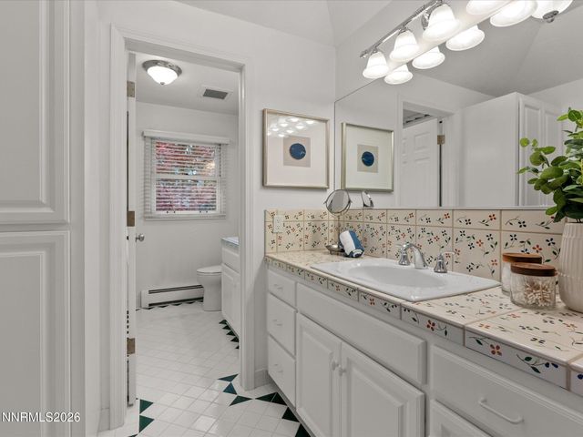 2275 Schooner Circle, Reno, NV 89519