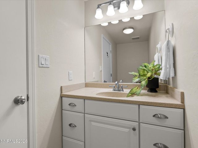 2275 Schooner Circle, Reno, NV 89519