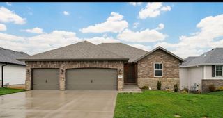 842 East Acacia Lane, Nixa, MO 65714