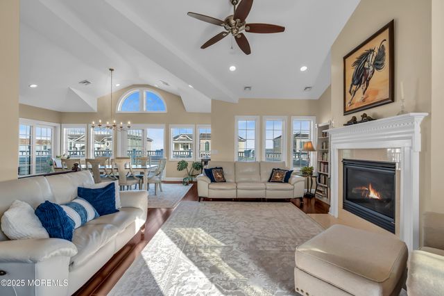 2 Tradewinds Lane, Sea Bright, NJ 07760