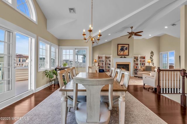 2 Tradewinds Lane, Sea Bright, NJ 07760