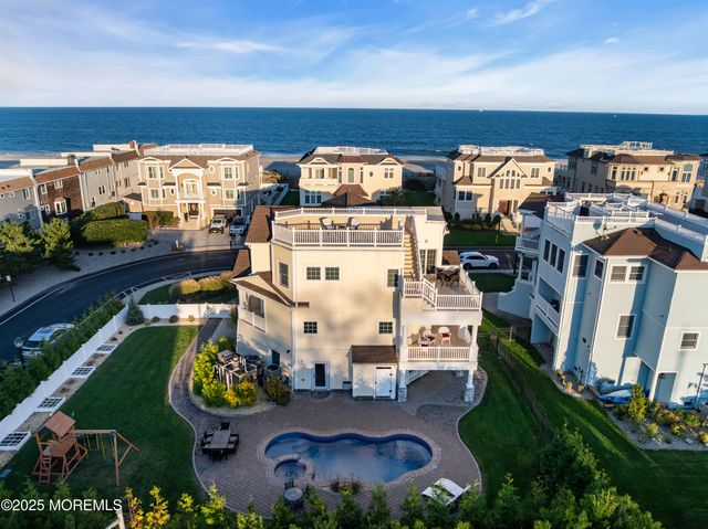 2 Tradewinds Lane, Sea Bright, NJ 07760