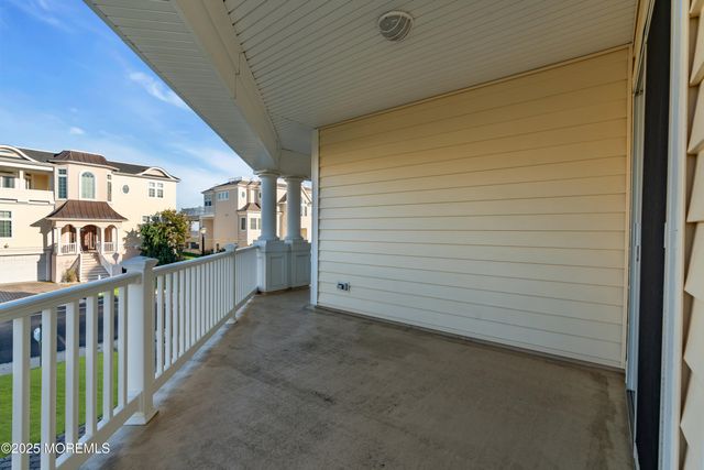 2 Tradewinds Lane, Sea Bright, NJ 07760