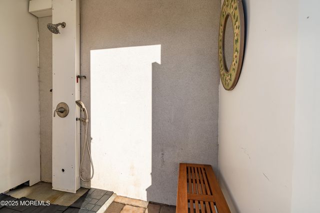 2 Tradewinds Lane, Sea Bright, NJ 07760