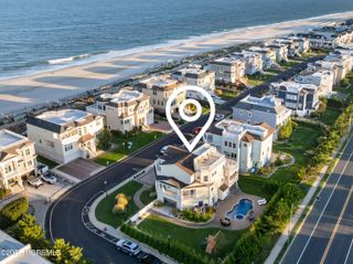 2 Tradewinds Lane, Sea Bright, NJ 07760