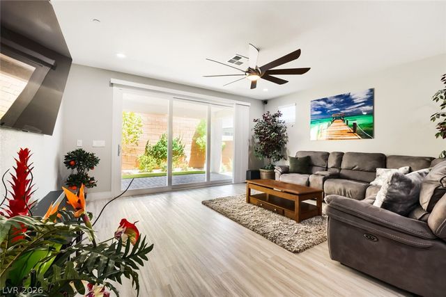 10936 Chipotle Avenue, Las Vegas, NV 89166