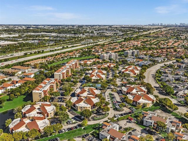 10241 NW 9th St Cir 204-5, Miami, FL 33172