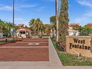 10241 NW 9th St Cir 204-5, Miami, FL 33172