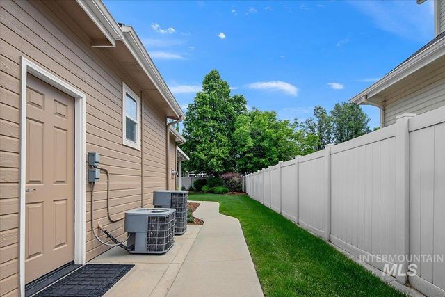 3882 S Arno Ave, Meridian, ID 83642