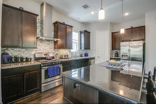 2314 Saint Charles Street C, Houston, TX 77004
