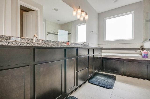 2314 Saint Charles Street C, Houston, TX 77004