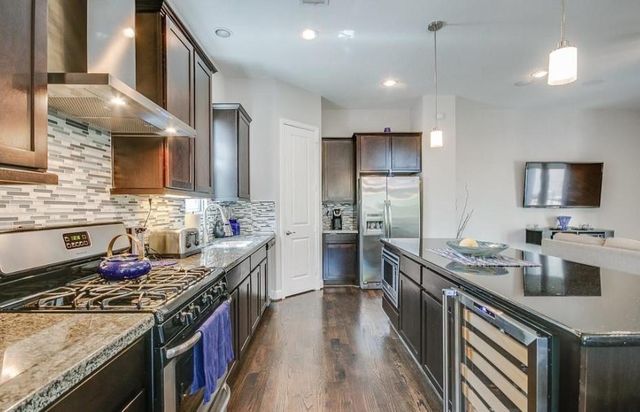 2314 Saint Charles Street C, Houston, TX 77004