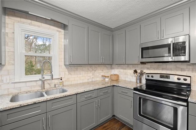 3150 Moss Creek Drive, Marietta, GA 30062