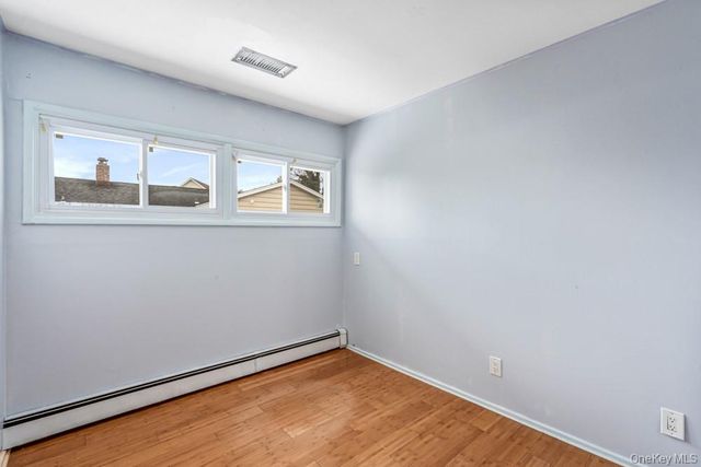 1 Virginia Road, Syosset, NY 11791