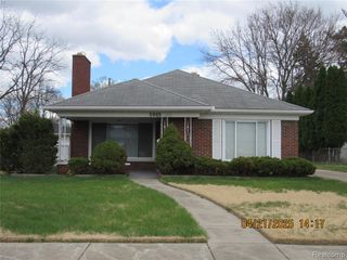 5962 Mcmillan Street, Dearborn Heights, MI 48127
