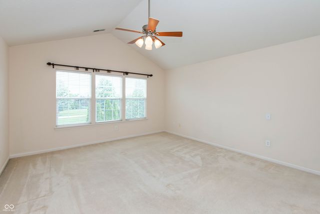13883 Golden Saddle Court, Carmel, IN 46032