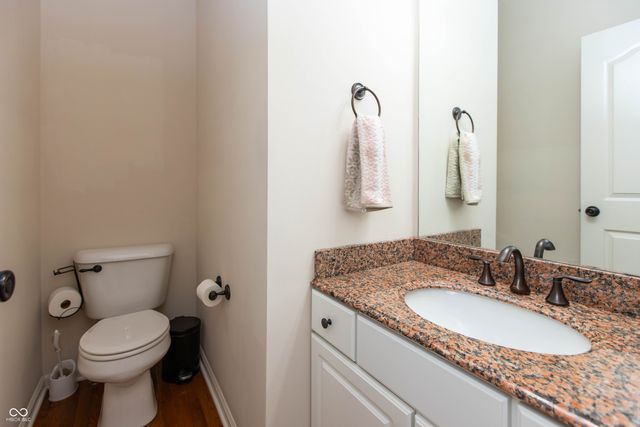 13883 Golden Saddle Court, Carmel, IN 46032