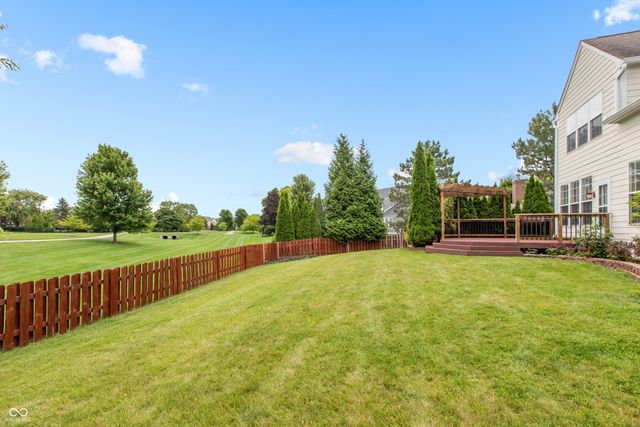 13883 Golden Saddle Court, Carmel, IN 46032