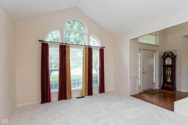 13883 Golden Saddle Court, Carmel, IN 46032