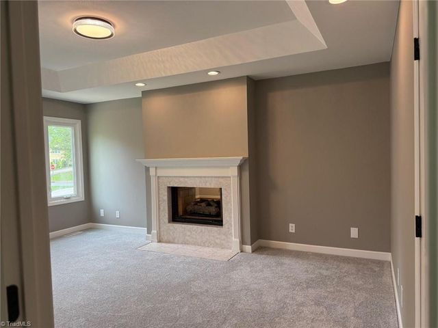 2528 Treetop Lane, Winston-salem, NC 27101