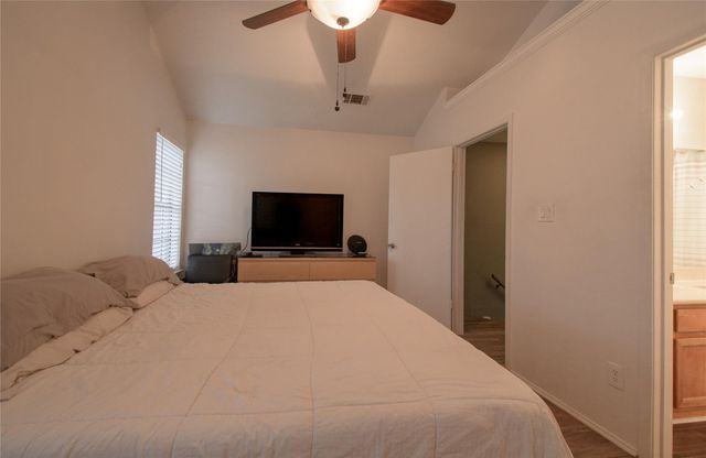 1411 Gracy Farms Lane 14, Austin, TX 78758