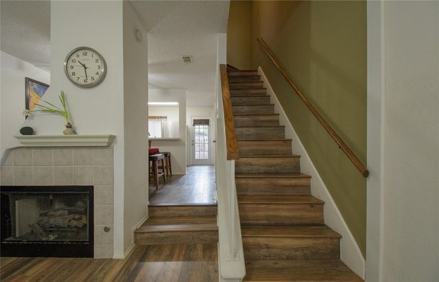 1411 Gracy Farms Lane 14, Austin, TX 78758