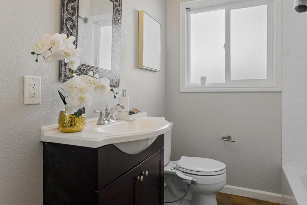 Image 18 of property listing at 151 Magellan Avenue, San Jose, CA 95116