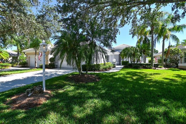 7131 KENSINGTON COURT, University Park, FL 34201