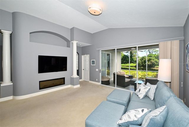 7131 KENSINGTON COURT, University Park, FL 34201
