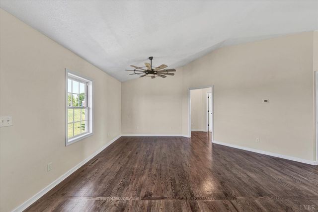 1147 Hickory Cove Lane, Moneta, VA 24121