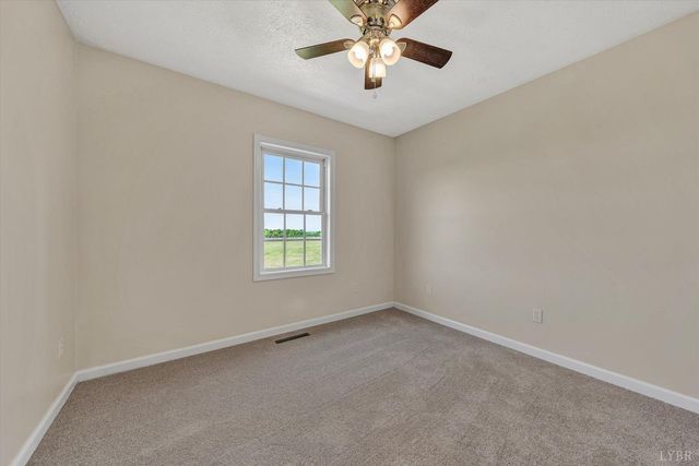 1147 Hickory Cove Lane, Moneta, VA 24121