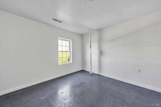 1147 Hickory Cove Lane, Moneta, VA 24121
