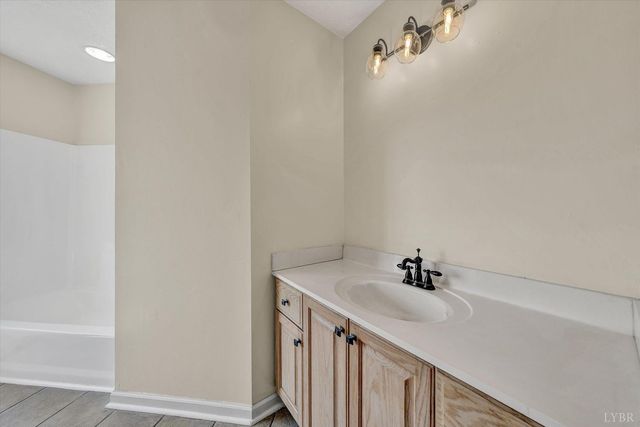 1147 Hickory Cove Lane, Moneta, VA 24121