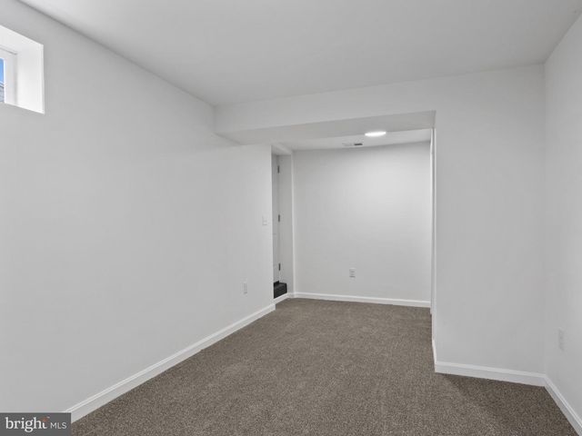 2811 LAKEHURST AVE, District Heights, MD 20747