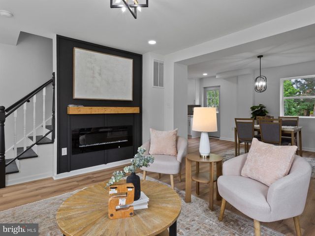2811 LAKEHURST AVE, District Heights, MD 20747