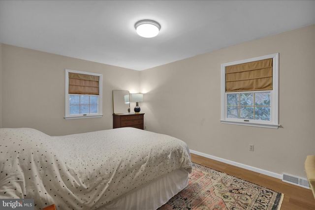 2052 LINCOLN CT, Wyomissing, PA 19610