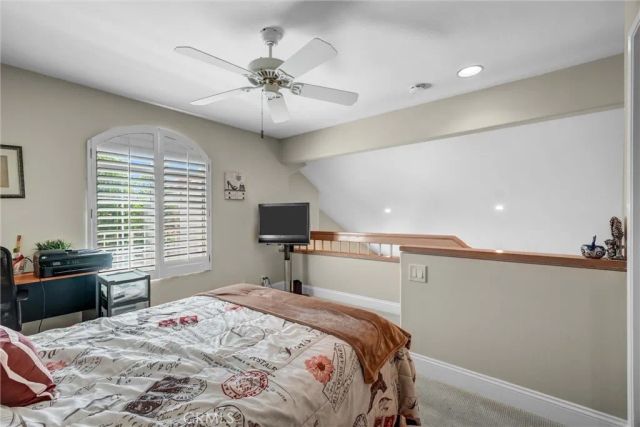 21105 Cancun, Mission Viejo, CA 92692