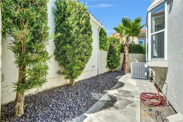 21105 Cancun, Mission Viejo, CA 92692