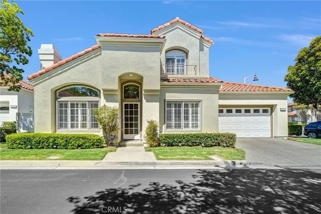 21105 Cancun, Mission Viejo, CA 92692