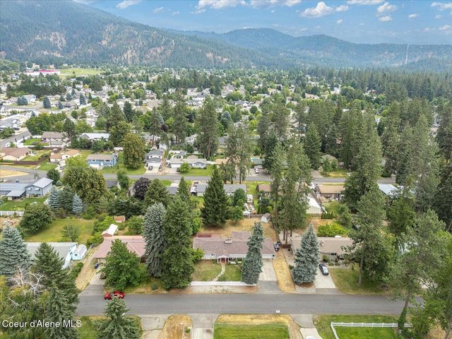 5050 N Ezy St, Coeur D'alene, ID 83815