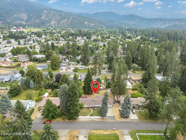 5050 N Ezy St, Coeur D'alene, ID 83815