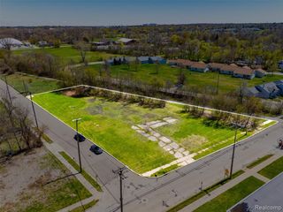 91 Lake Street, Pontiac, MI 48341