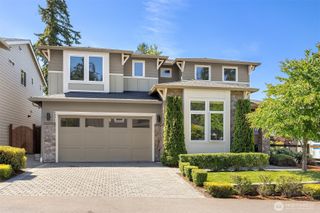 20045 10th Avenue NW #11, Shoreline, WA 98177